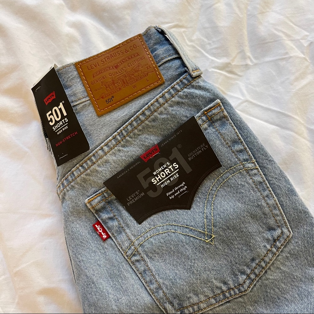Levi’s 501 Jorts High Rise - Picture 2 of 3